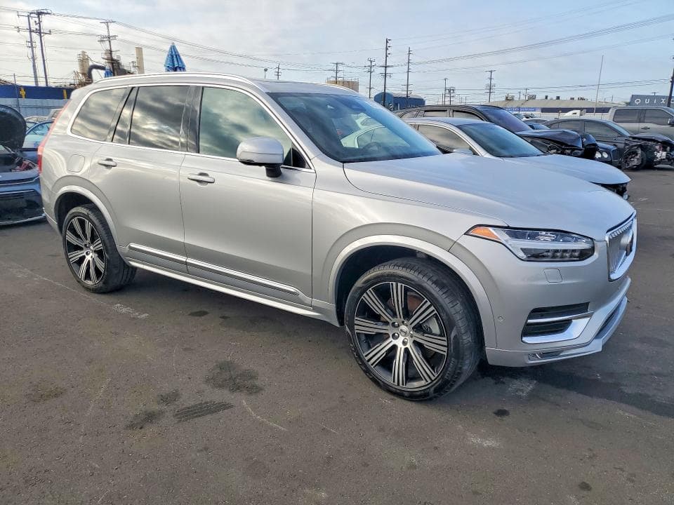 2024 VOLVO XC90 PLUS 4