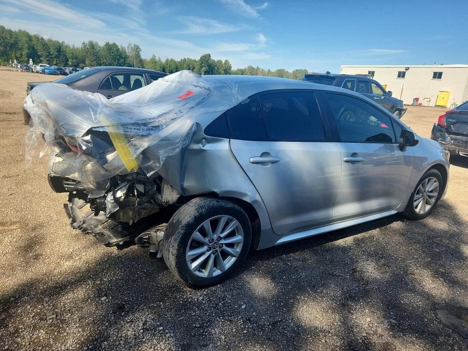 2024 TOYOTA COROLLA LE 3