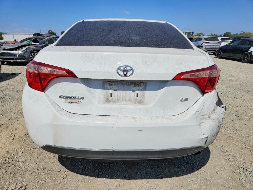 2018 TOYOTA COROLLA LE 6