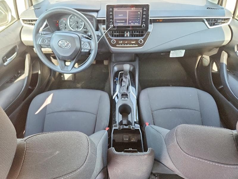 2020 TOYOTA COROLLA LE 8