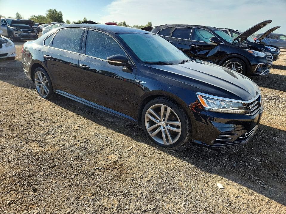 2018 VOLKSWAGEN PASSAT S 4