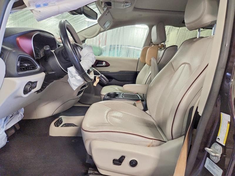 2017 CHRYSLER PACIFICA LIMITED 7