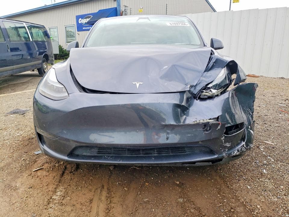 2022 TESLA MODEL Y 5