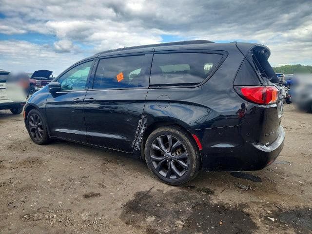 2019 CHRYSLER PACIFICA LIMITED 2