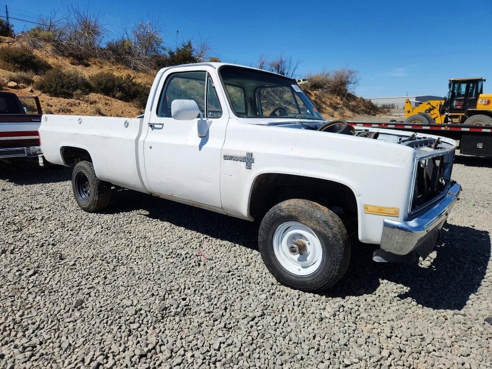 1986 CHEVROLET K10 4