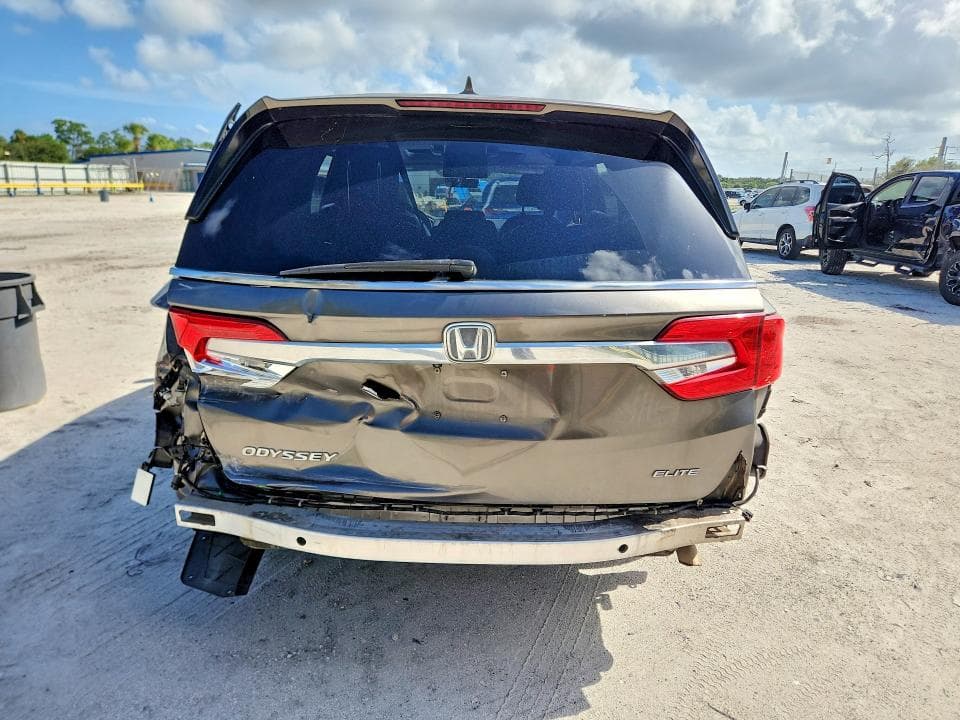 2018 HONDA ODYSSEY ELITE 6
