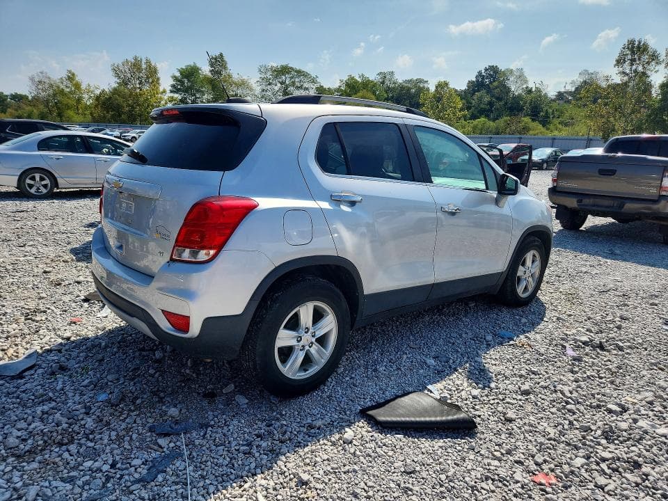2018 CHEVROLET TRAX 1LT 3