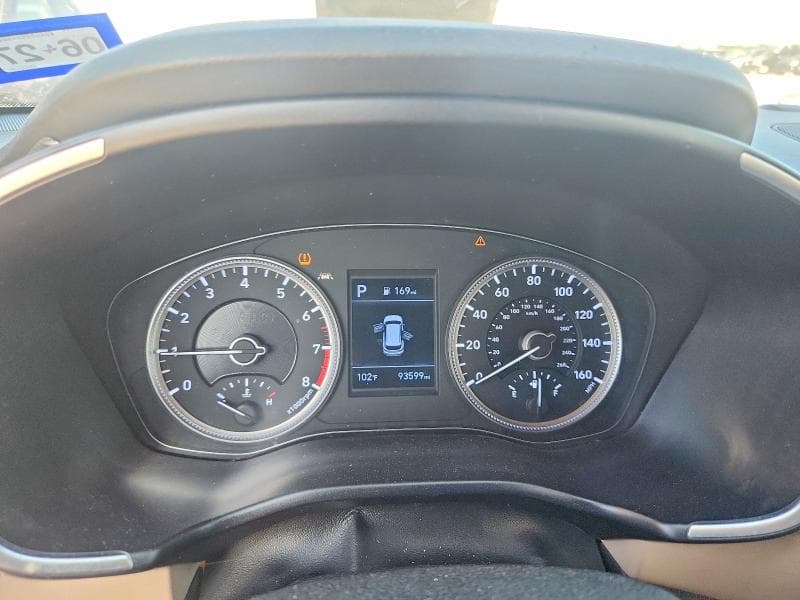 2019 HYUNDAI SANTA FE SE 9