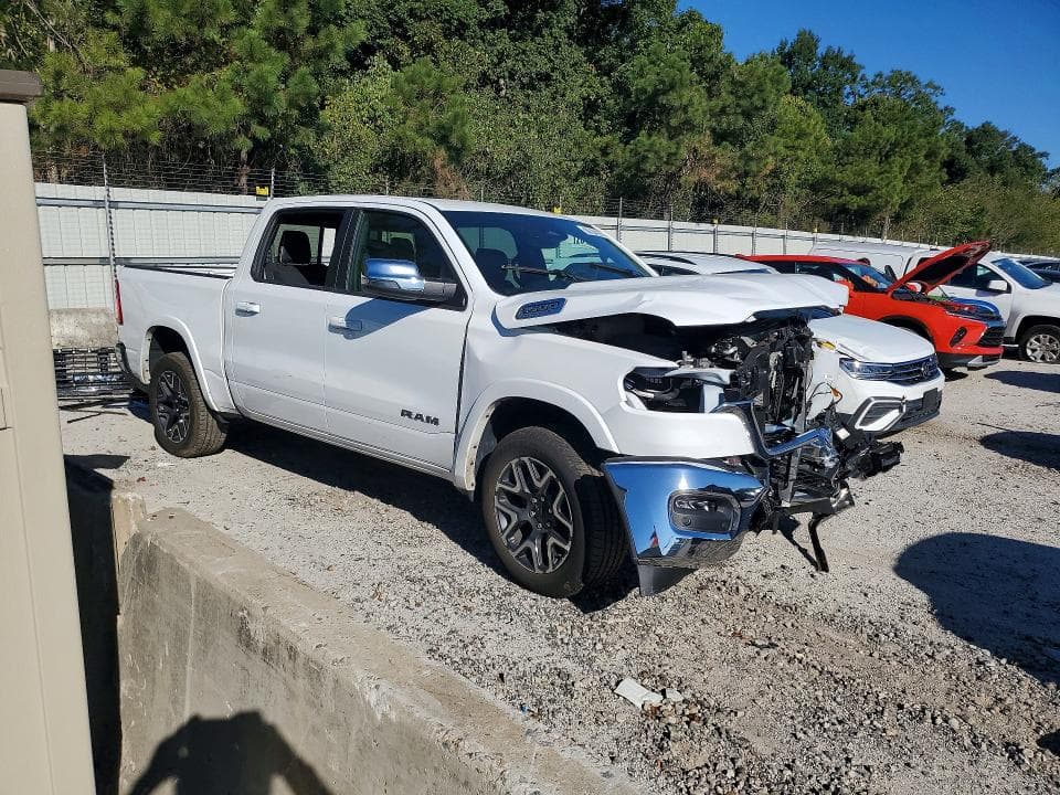 2026 RAM 1500 LARAMIE 4