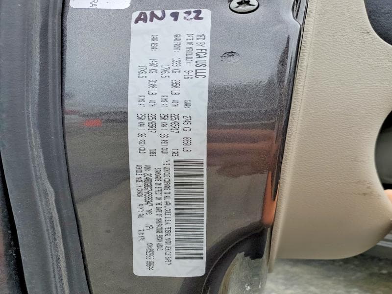 2017 DODGE GRAND CARAVAN SE 14