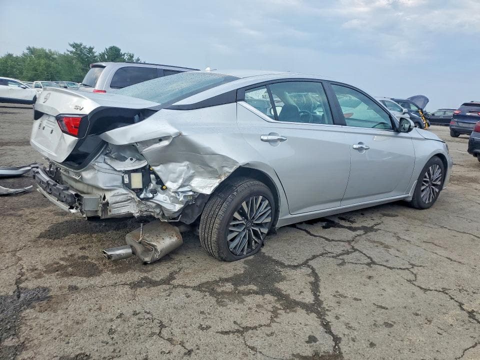2024 NISSAN ALTIMA SV 3