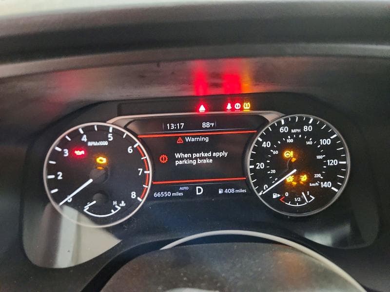 2025 NISSAN ROGUE SV 9
