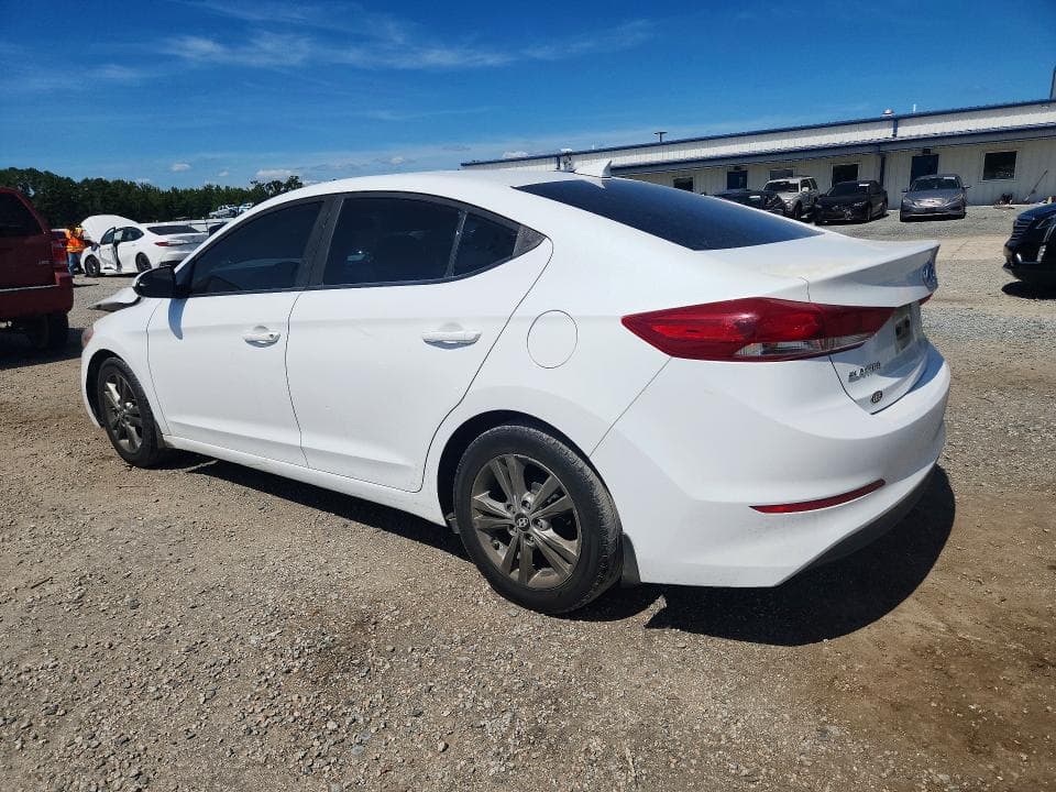 2017 HYUNDAI ELANTRA SE 2