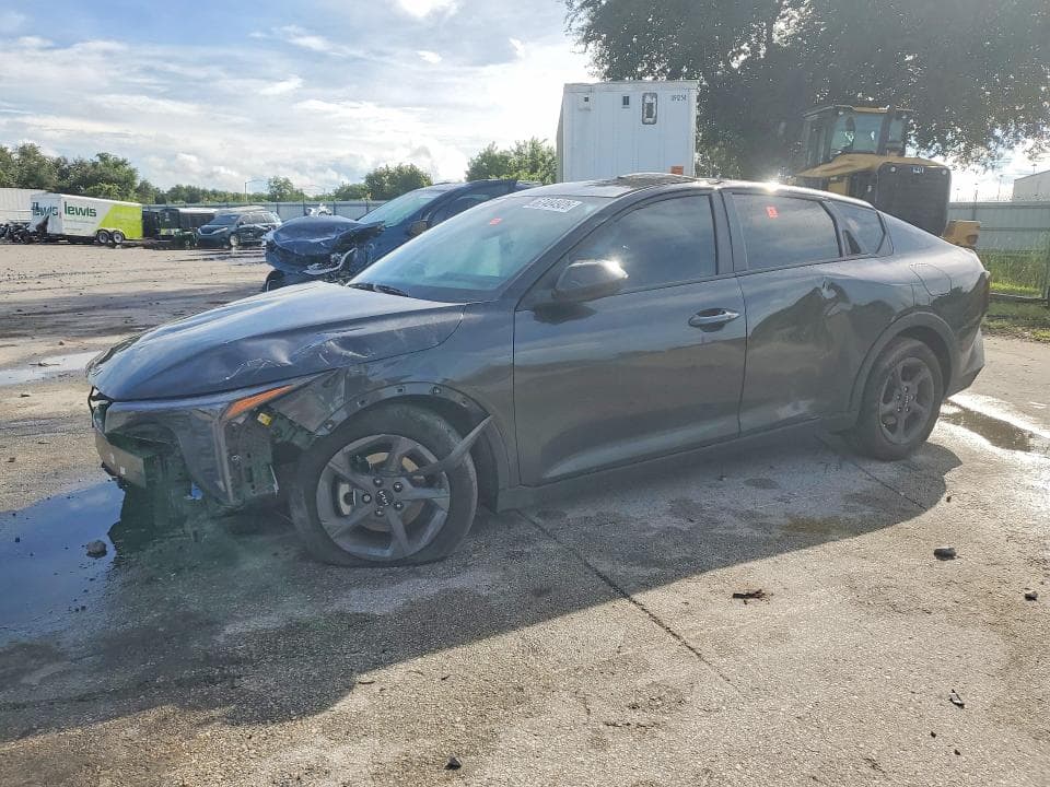 2025 KIA K4 LXS - 1