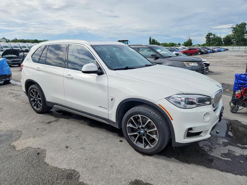 2017 BMW X5 XDR40E 4