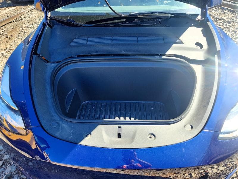 2023 TESLA MODEL Y 11