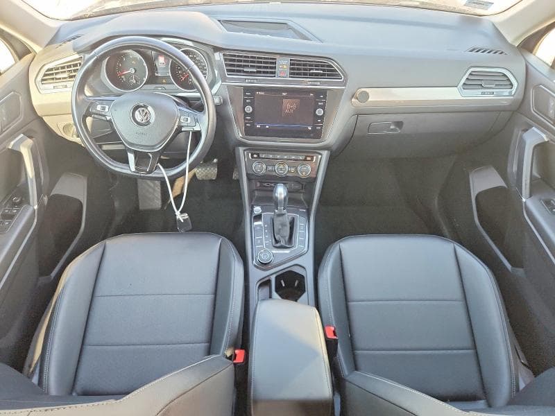2018 VOLKSWAGEN TIGUAN SE 8