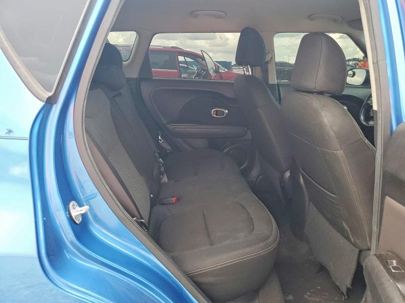 2017 KIA SOUL + 10