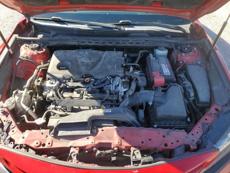 2019 TOYOTA CAMRY SE 11