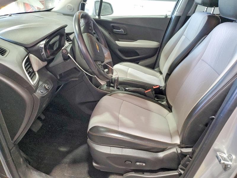 2017 CHEVROLET TRAX 1LT 7