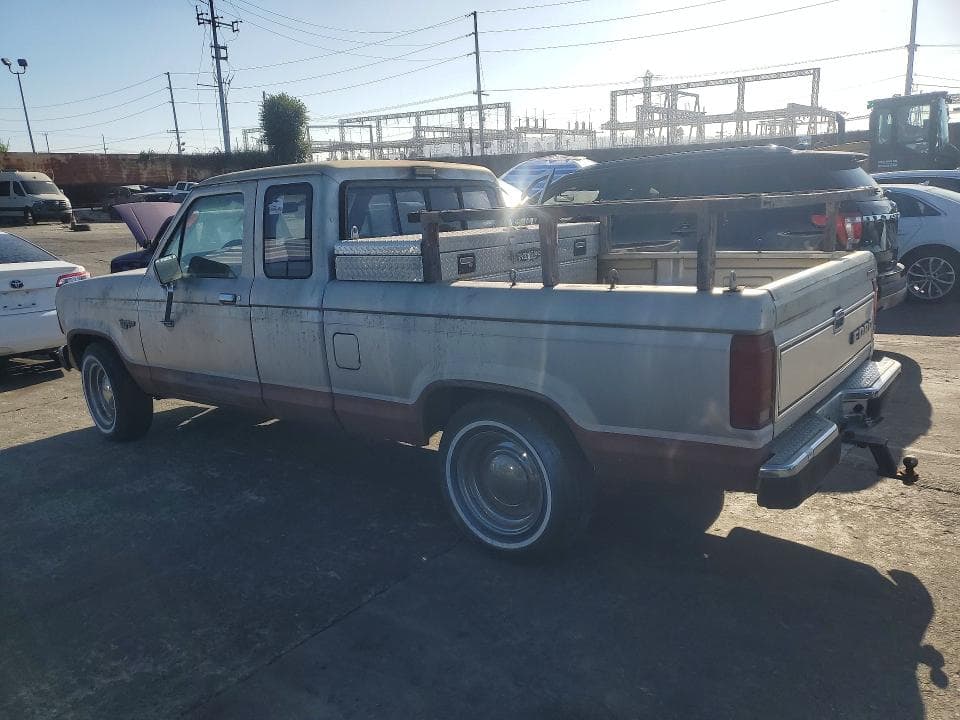 1986 FORD RANGER SUPER CAB 2