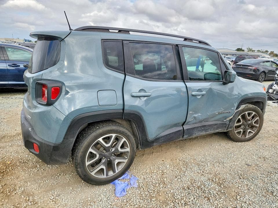 2018 JEEP RENEGADE LATITUDE 3