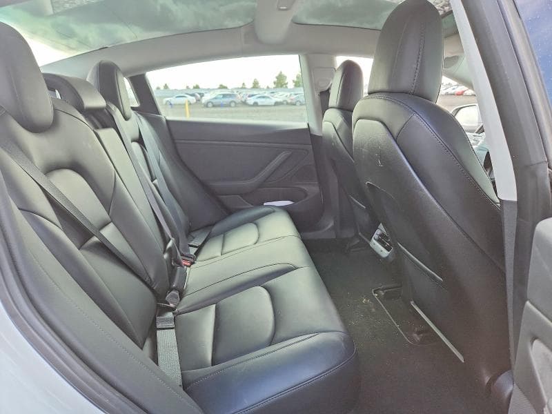 2019 TESLA MODEL 3 10