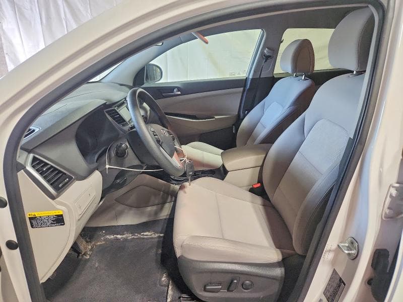2017 HYUNDAI TUCSON SE 7