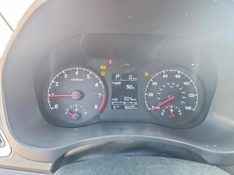 2018 HYUNDAI ACCENT SE 9