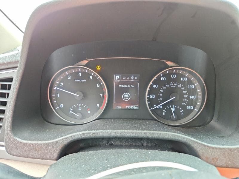 2017 HYUNDAI ELANTRA SE 9