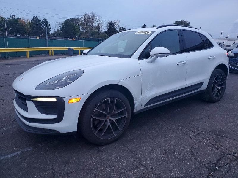 2023 PORSCHE MACAN BASE - 1