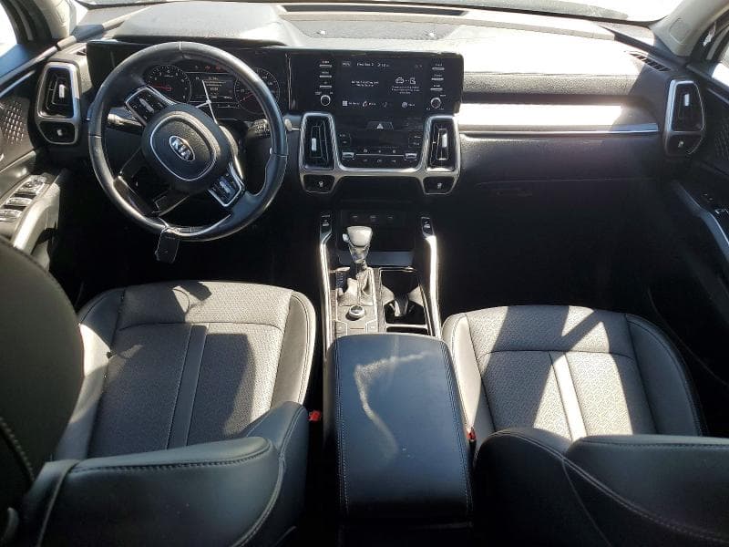 2021 KIA SORENTO S 8