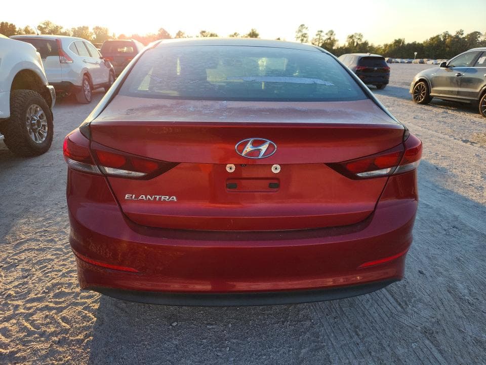 2018 HYUNDAI ELANTRA SE 6