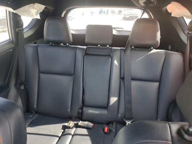 2017 TOYOTA RAV4 SE 10