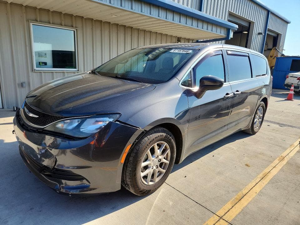 2017 CHRYSLER PACIFICA TOURING - 1