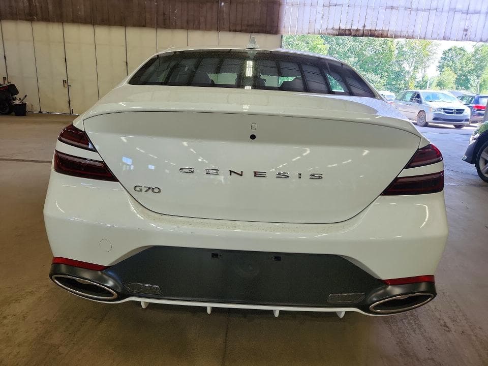 2026 GENESIS G70 2.5T STANDARD 6