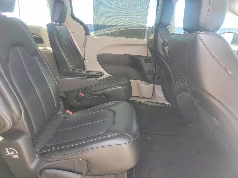 2024 CHRYSLER PACIFICA TOURING L 11