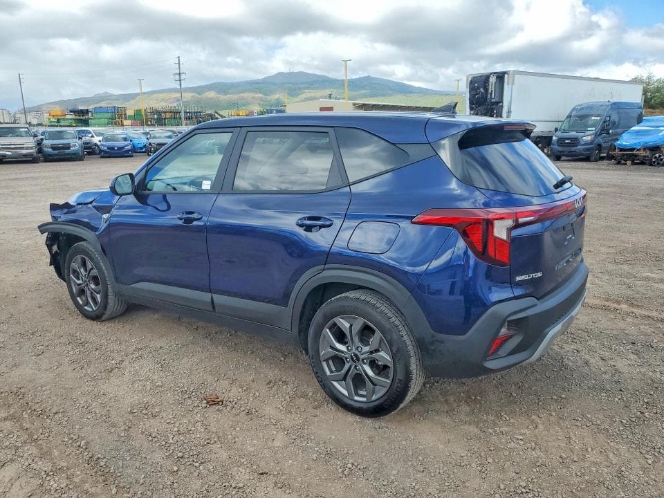 2026 KIA SELTOS LX 2