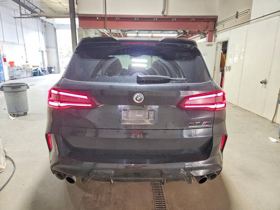 2023 BMW X5 M 6