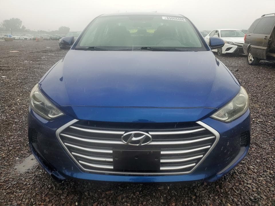 2017 HYUNDAI ELANTRA SE 5