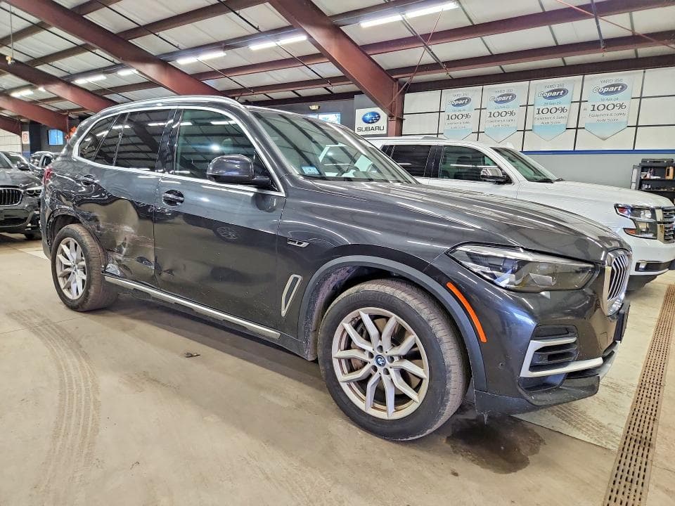 2022 BMW X5 XDRIVE45E 4