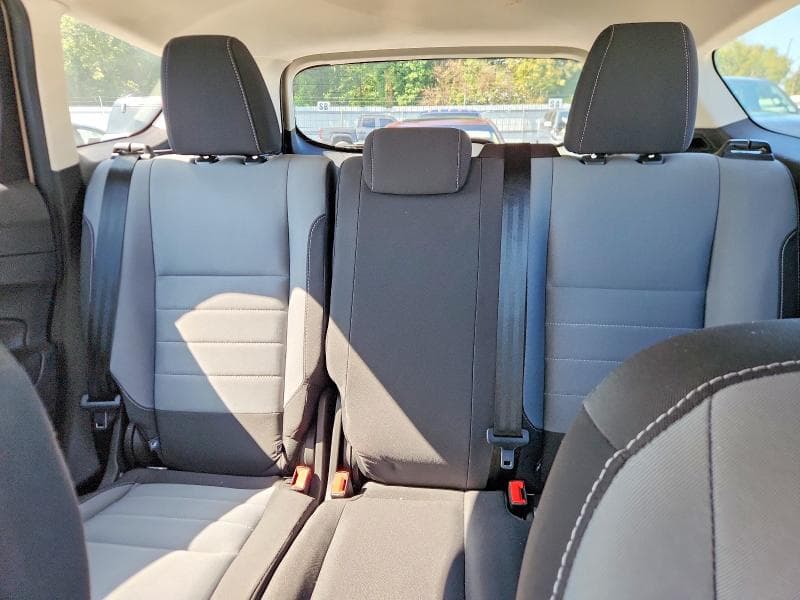 2017 FORD ESCAPE S 10