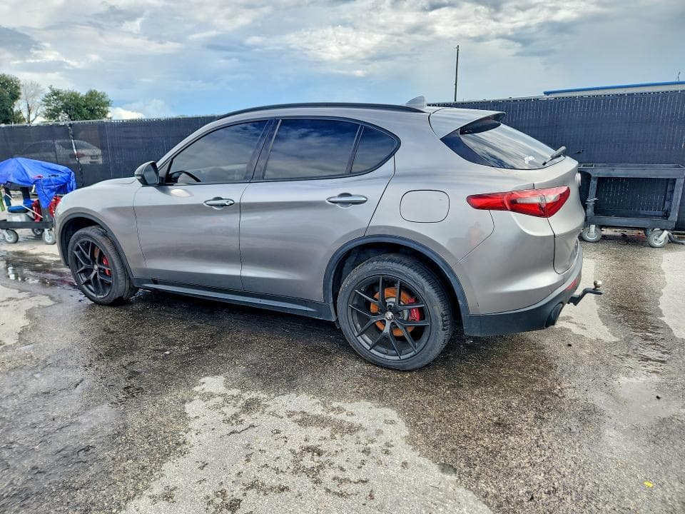 2019 ALFA ROMEO STELVIO 2