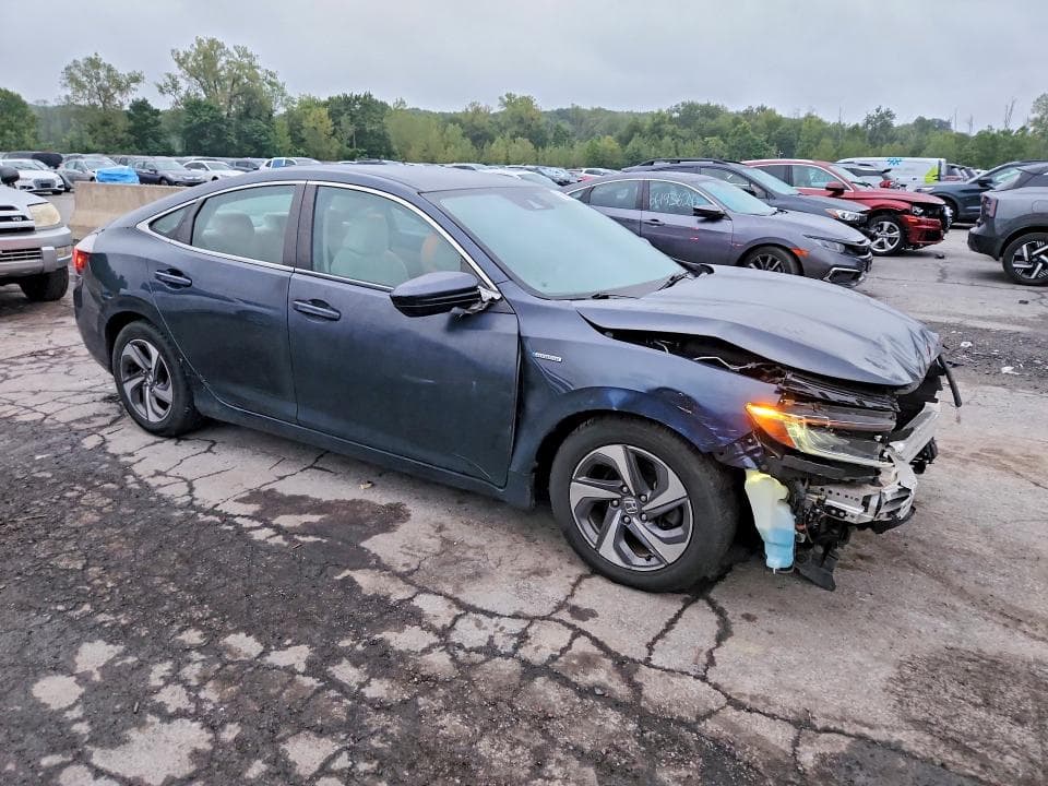 2019 HONDA INSIGHT LX 4