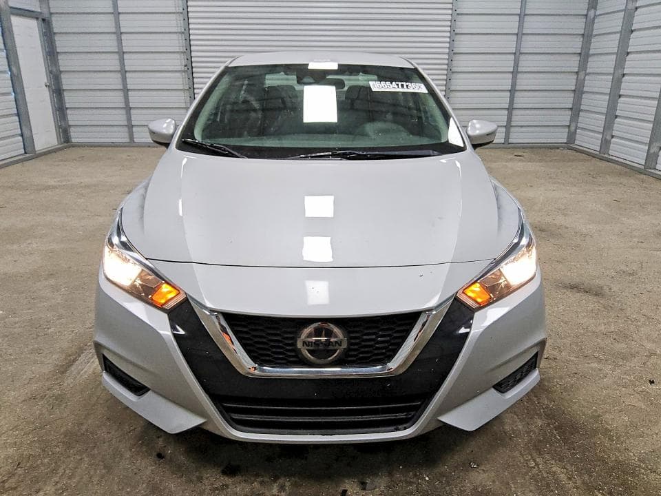 2020 NISSAN VERSA SV 5