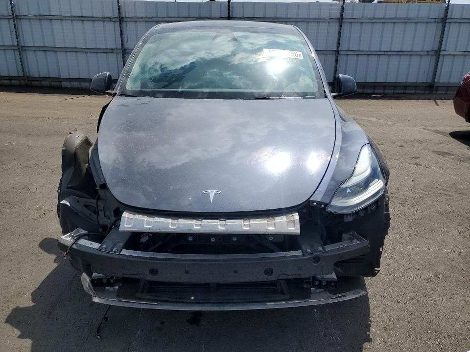 2023 TESLA MODEL Y 5