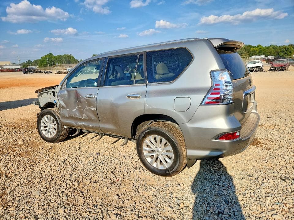 2023 LEXUS GX 460 2
