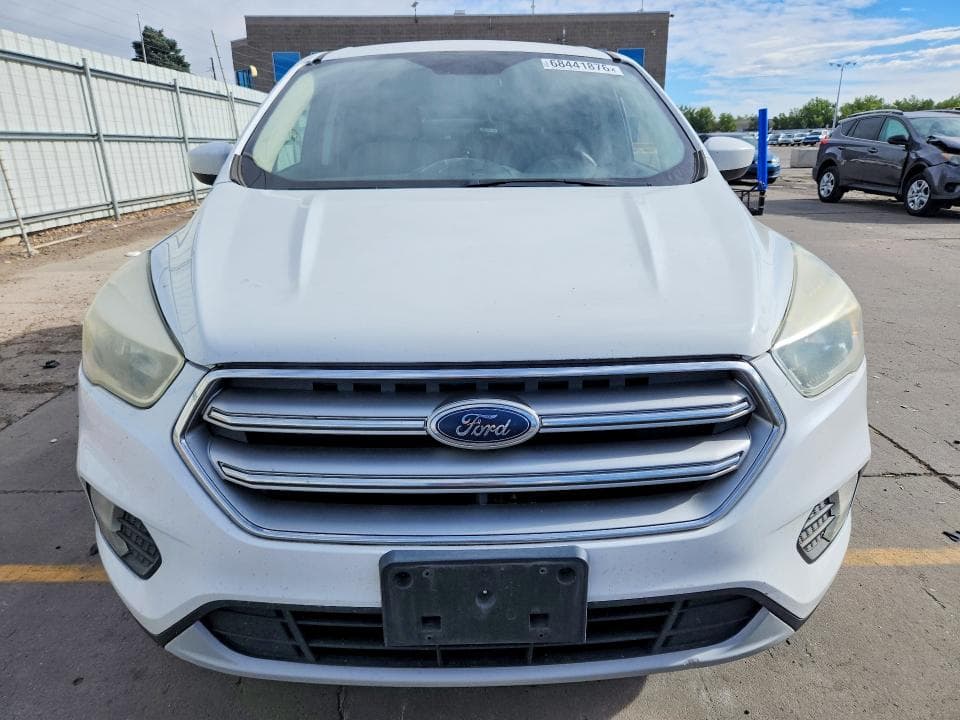 2017 FORD ESCAPE SE 5
