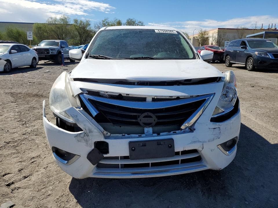 2017 NISSAN VERSA 1.6 S 5