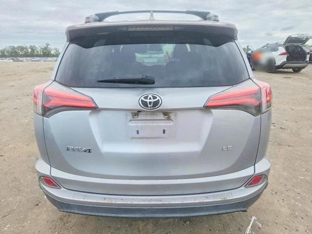 2017 TOYOTA RAV4 LE 6